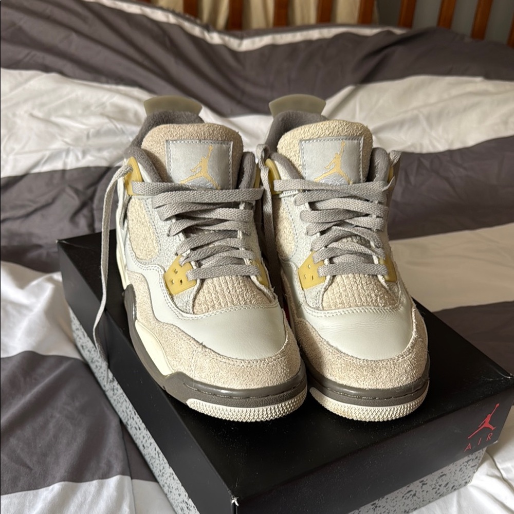 Air Jordan 4s retro “craft” Sneakers in Gray and Cream